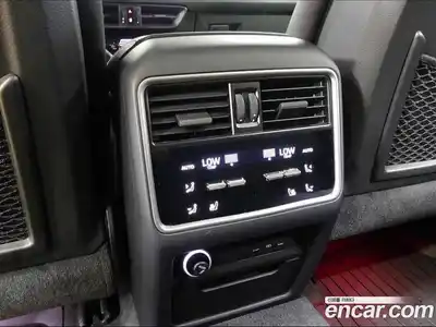 Porsche Cayenne 2024 3.0 Автомат в Москве № 165894, миниатюра 12