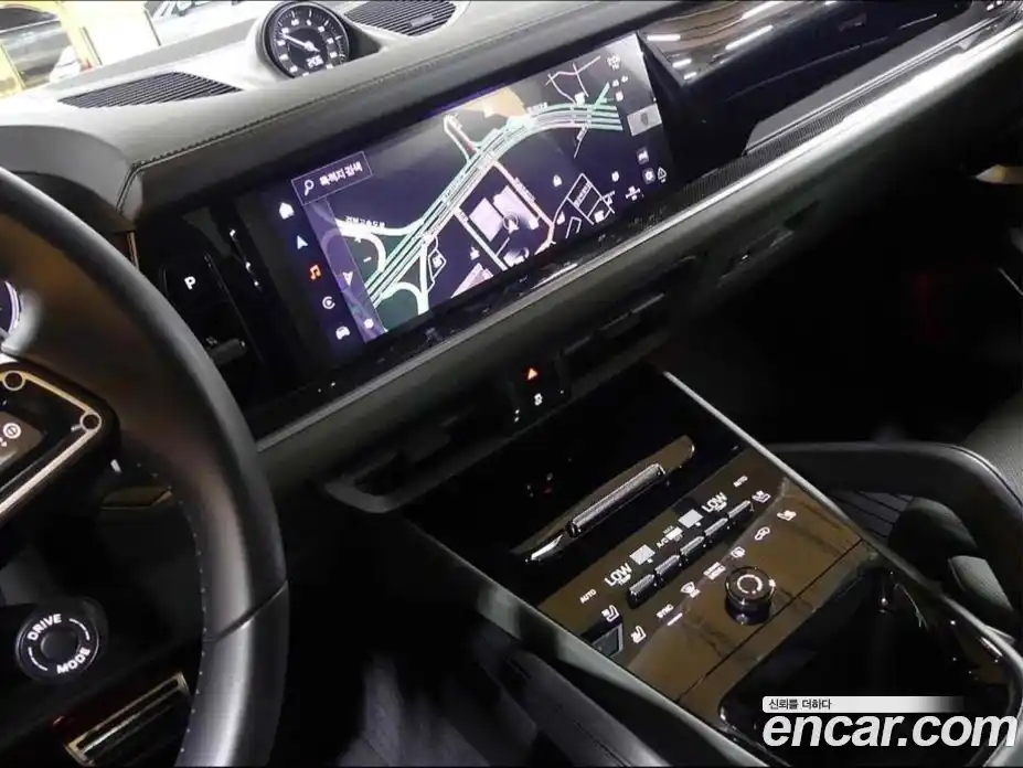 Porsche Cayenne 2024 3.0 Автомат в Москве № 165894, фото 9