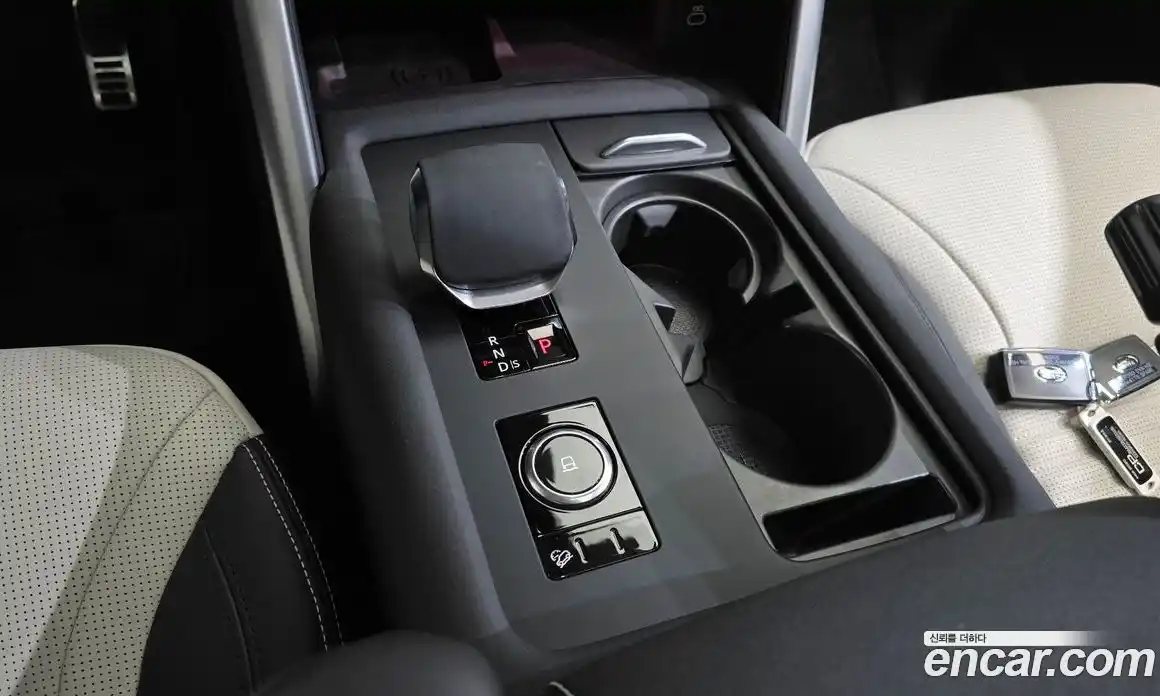 Land Rover Discovery 2025 3.0 Автомат в Москве № 165967, фото 12