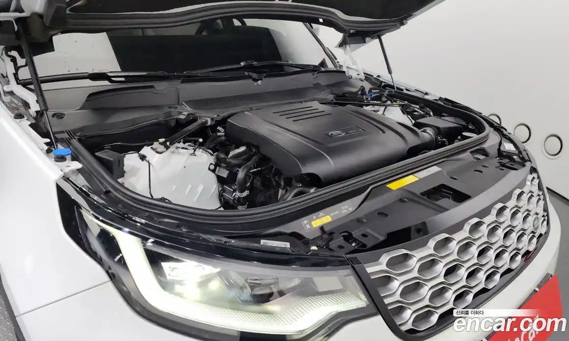 Land Rover Discovery 2024 2.0 Автомат в Москве № 165999, фото 16