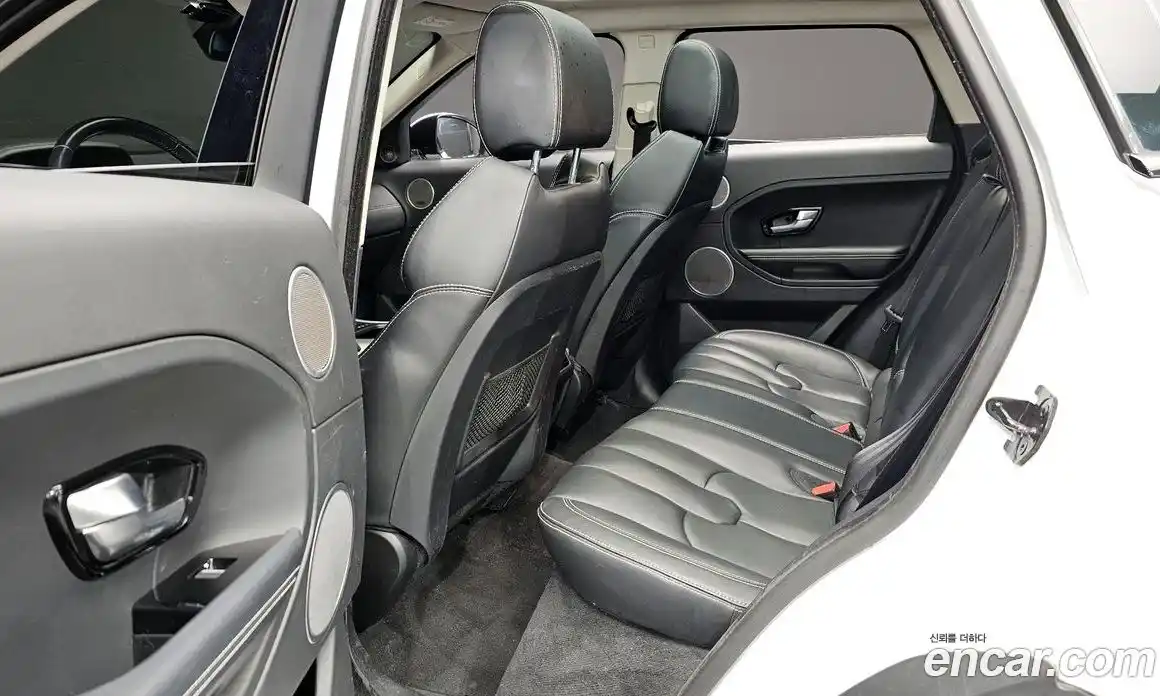 Land Rover Range-Rover Evoque 2014 2.2 Автомат в Москве № 166559, фото 2