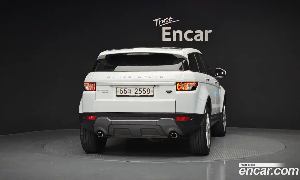 Land Rover Range-Rover Evoque 2014 2.2 Автомат в Москве № 166559, фото 4