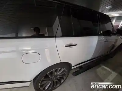 Land Rover Range-Rover 2016 4.4 Автомат в Москве № 166832, миниатюра 3