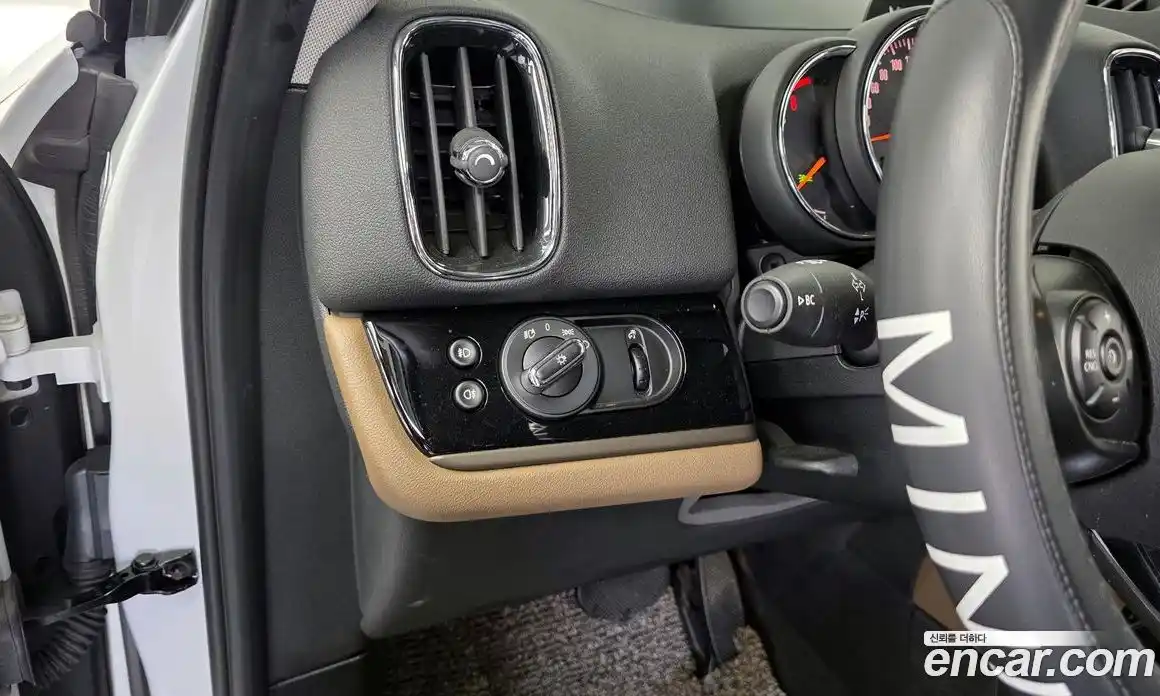 Mini Countryman 2018 2.0 Автомат в Москве № 167250, фото 20