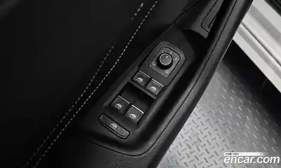 Volkswagen Arteon 2022 2.0 Автомат в Москве № 168617, миниатюра 12