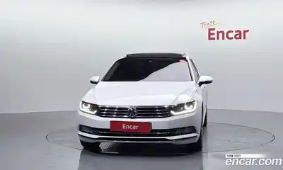 Volkswagen Passat 2018 2.0 Автомат в Москве № 168869, миниатюра 5
