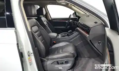 Volkswagen Touareg 2020 3.0 Автомат в Москве № 169084, миниатюра 11