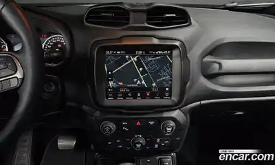 Jeep Renegade 2022 1.3 Автомат в Москве № 169684, миниатюра 12