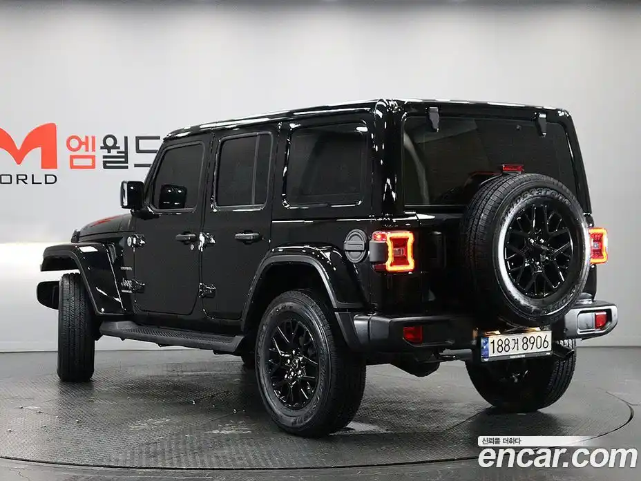 Jeep Wrangler 2024 2.0 Автомат в Москве № 169931, фото 4
