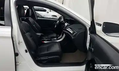 Honda Accord 2017 2.4 Автомат в Москве № 170551, миниатюра 4