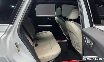 Audi Q4 e-tron 2025 0.2 Автомат в Москве № 176328, миниатюра 12