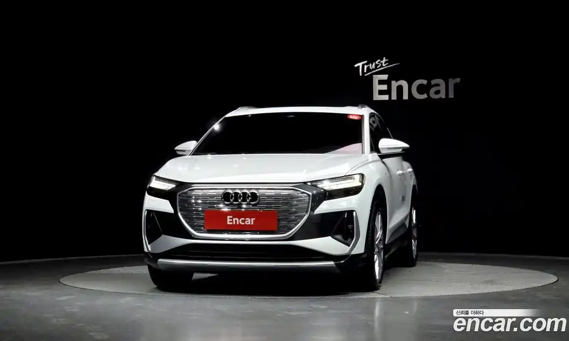 Audi Q4 e-tron 2025 0.2 Автомат в Москве № 176328, фото 3