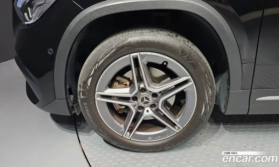 Mercedes-Benz GLA-Class 2023 2.0 Автомат в Москве № 176846, фото 20