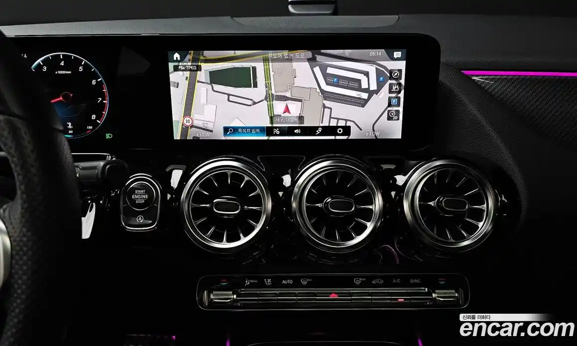 Mercedes-Benz GLA-Class 2023 2.0 Автомат в Москве № 176846, фото 7