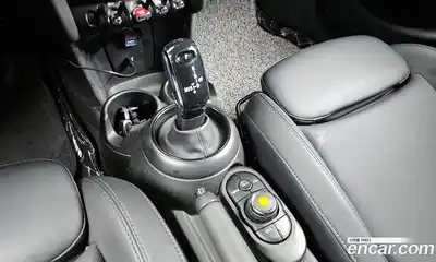Mini Cooper 2019 1.5 Автомат в Москве № 179528, миниатюра 9
