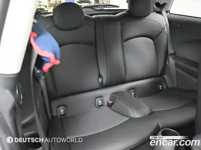 Mini Cooper 2017 1.5 Автомат в Москве № 183205, миниатюра 12