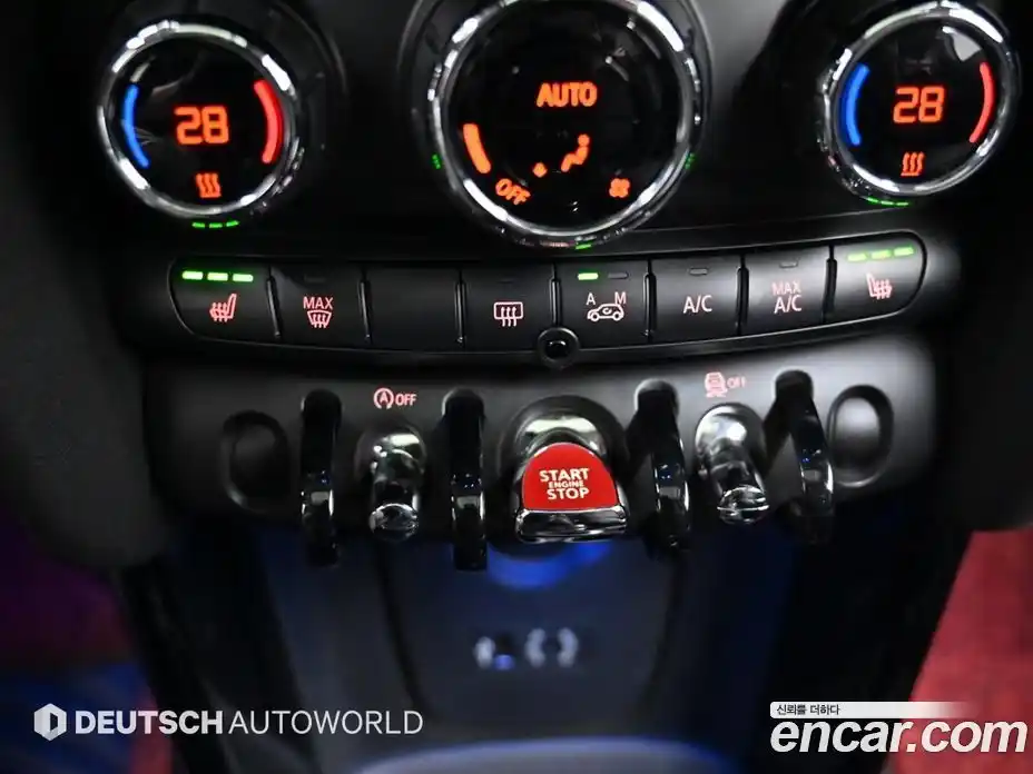 Mini Cooper 2017 1.5 Автомат в Москве № 183205, фото 17