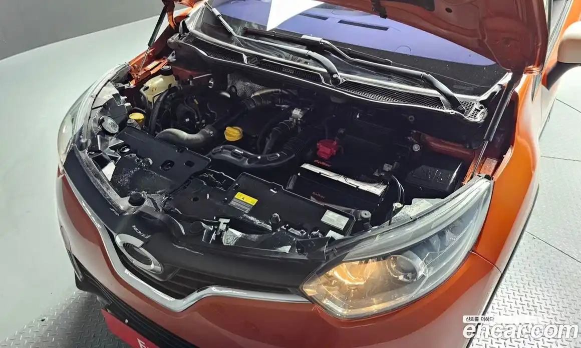 Renault QM3 2015 1.5 Автомат в Москве № 184277, фото 16