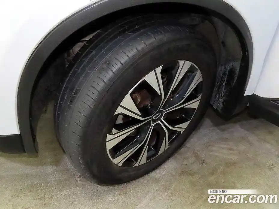 Renault QM6 2023 2.0 Автомат в Москве № 186576, фото 19