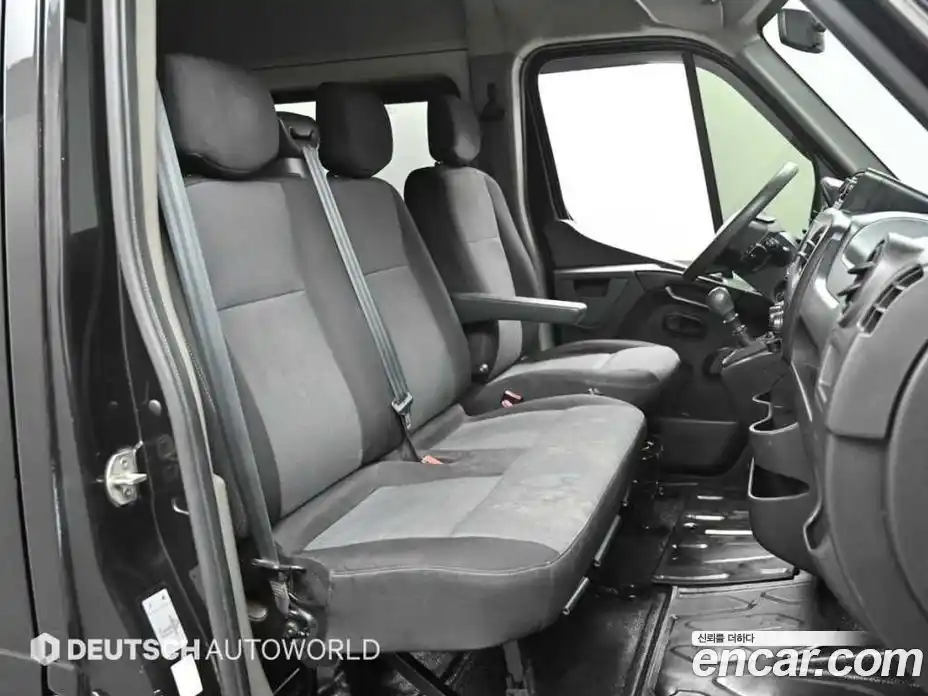 Renault Master 2020 2.3 Механическая в Москве № 186706, фото 10