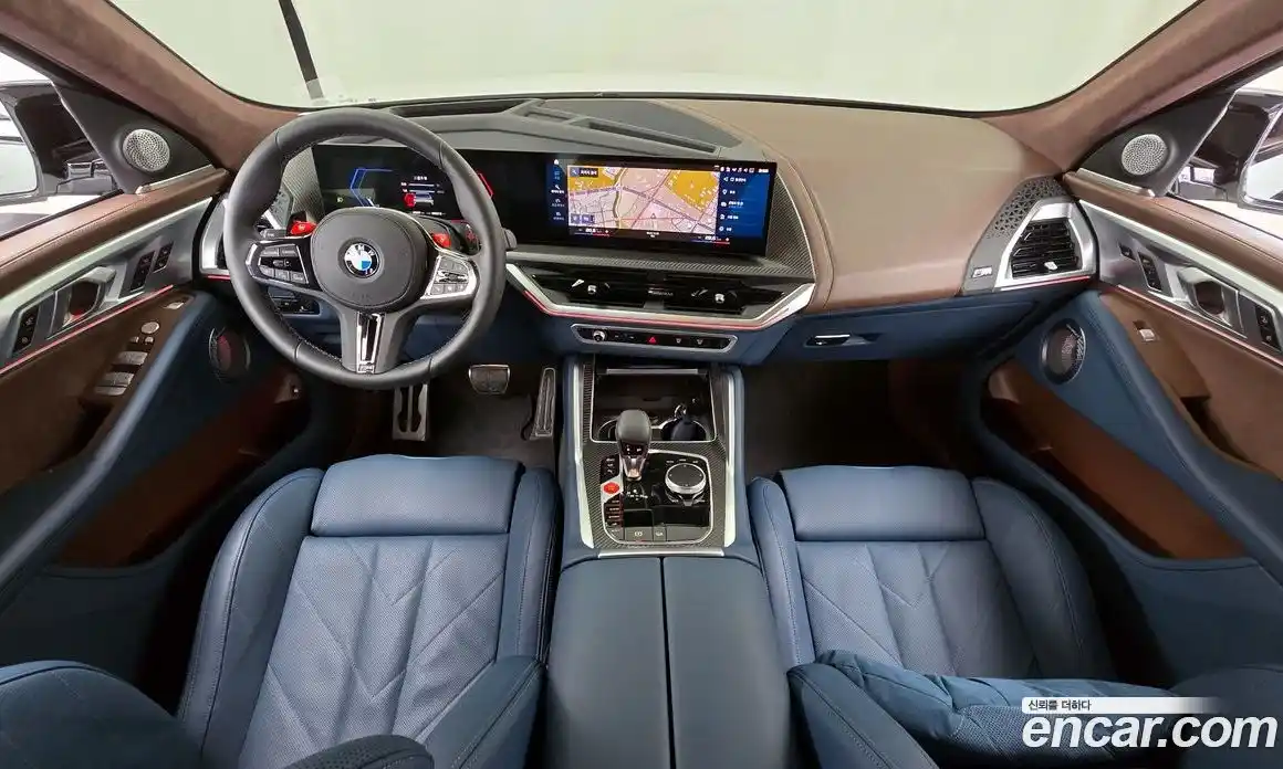 BMW XM 2023 4.4 Автомат в Москве № 187148, фото 12