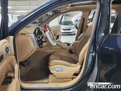 Porsche Cayenne 2015 3.0 Автомат в Москве № 187509, миниатюра 8