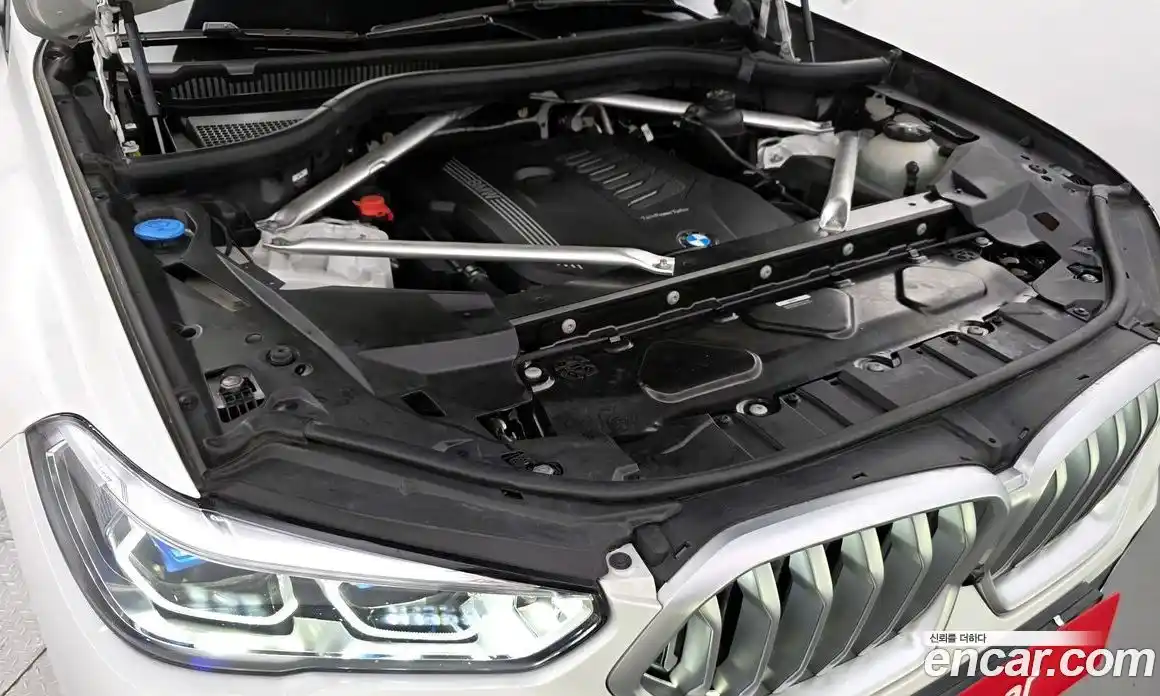 BMW X6 2023 3.0 Автомат в Москве № 188815, фото 13