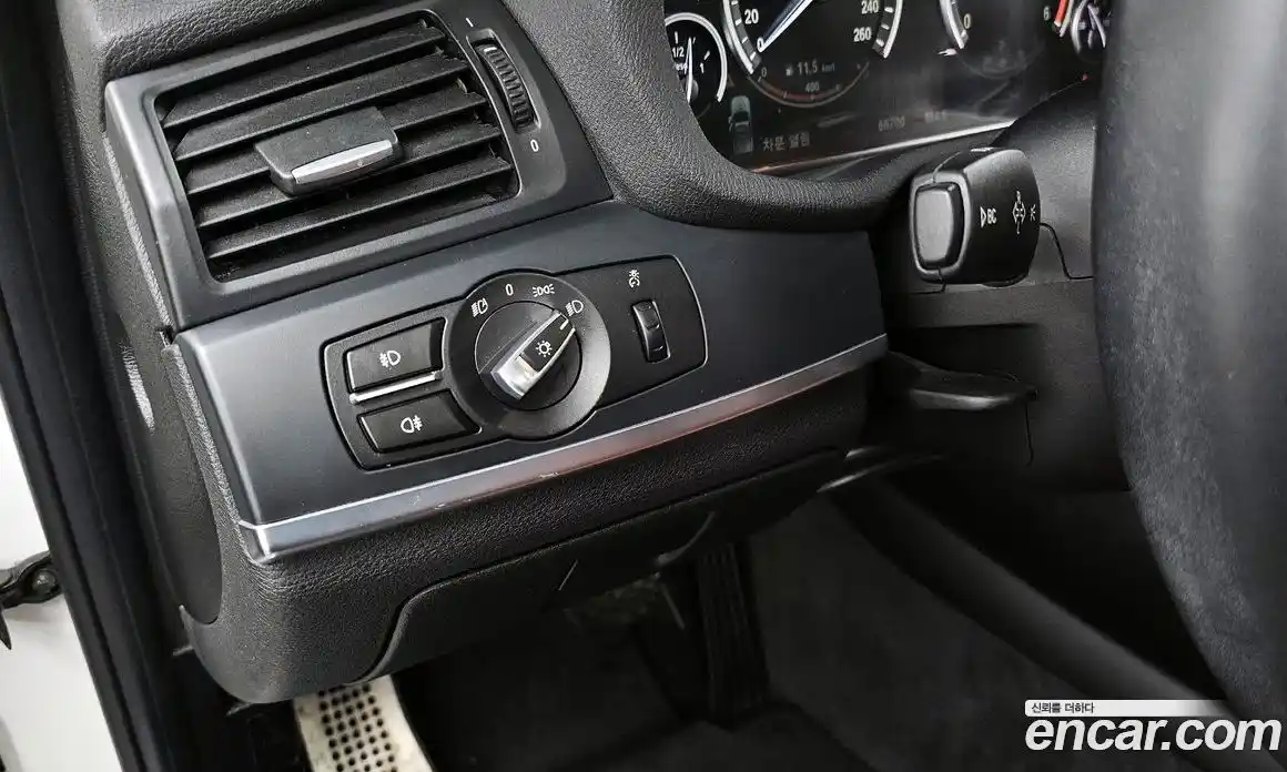 BMW X3 2013 2.0 Автомат в Москве № 192044, фото 16