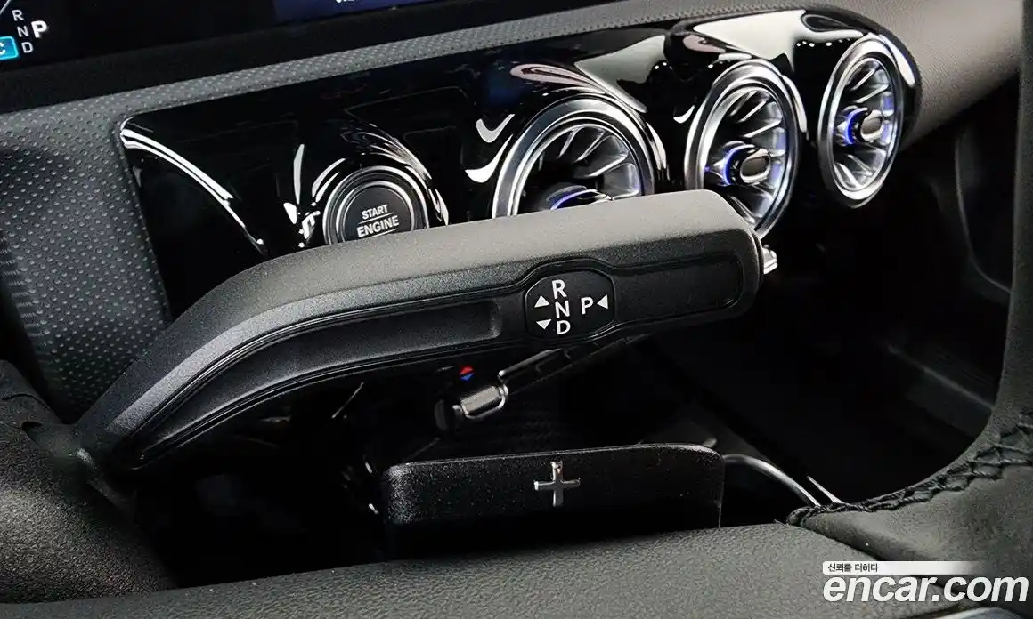 Mercedes-Benz A-Class 2025 2.0 Автомат в Москве № 193546, фото 6