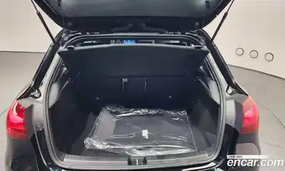 Mercedes-Benz A-Class 2025 2.0 Автомат в Москве № 193546, миниатюра 8