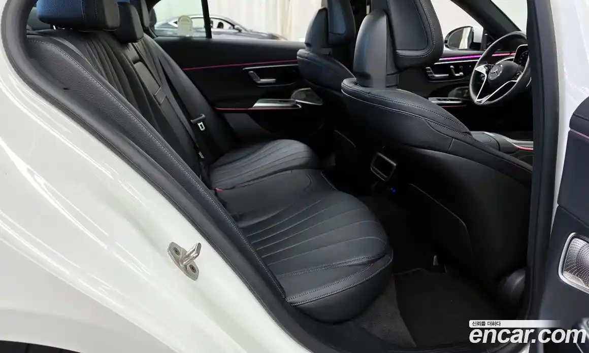 Mercedes-Benz E-Class 2025 2.0 Автомат в Москве № 193858, фото 11