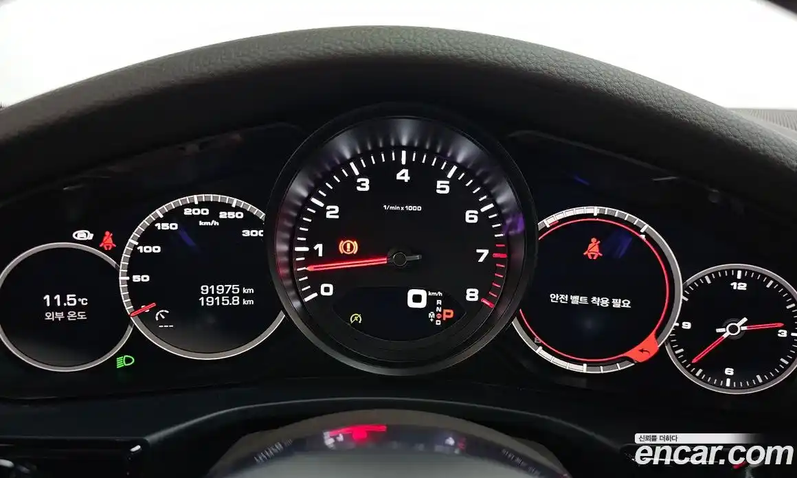 Porsche Panamera 2018 3.0 Автомат в Москве № 197564, фото 1