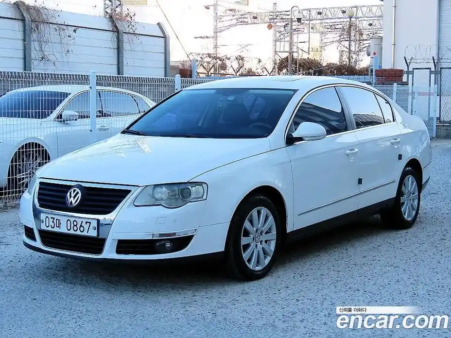 Volkswagen Passat 2009 2.0 Автомат в Москве № 199364, фото 2