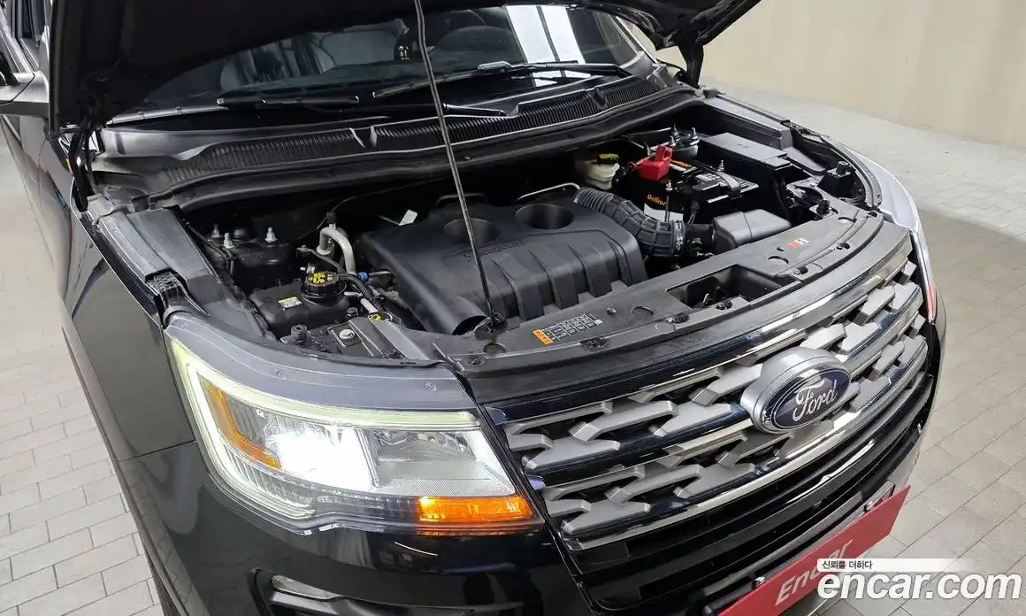 Ford Explorer 2018 2.3 Автомат в Москве № 199742, фото 11