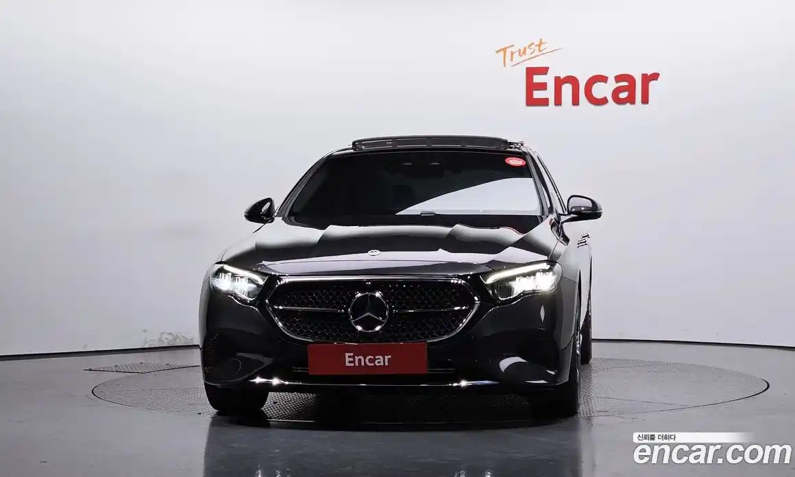 Mercedes-Benz E-Class 2025 2.0 Автомат в Москве № 200254, фото 1