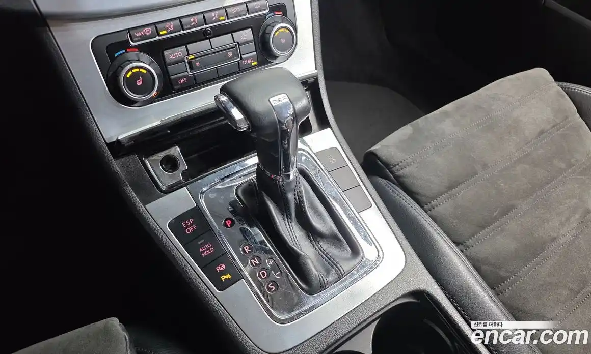 Volkswagen Passat 2011 2.0 Автомат в Москве № 201142, фото 20