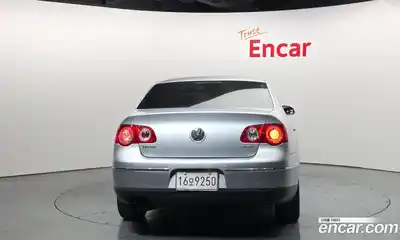 Volkswagen Passat 2011 2.0 Автомат в Москве № 201142, миниатюра 6