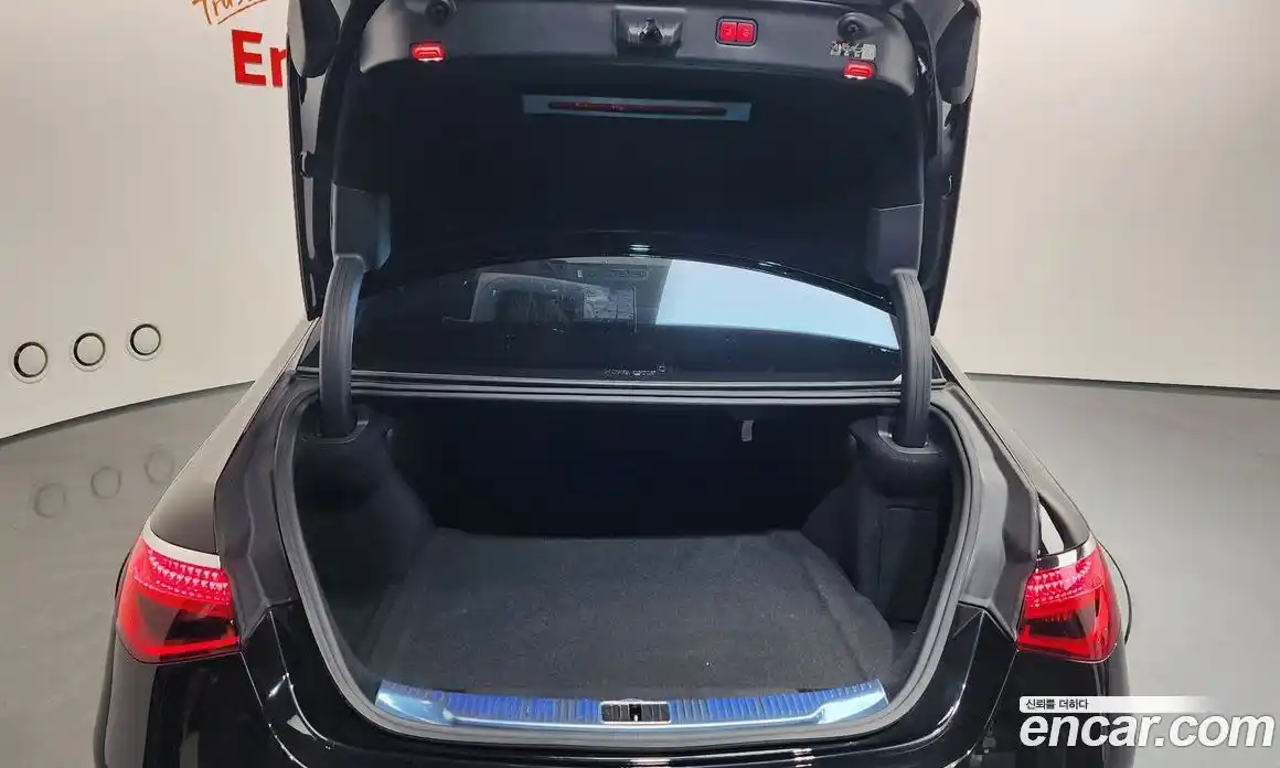 Mercedes-Benz S-Class 2023 3.0 Автомат в Москве № 204385, фото 15
