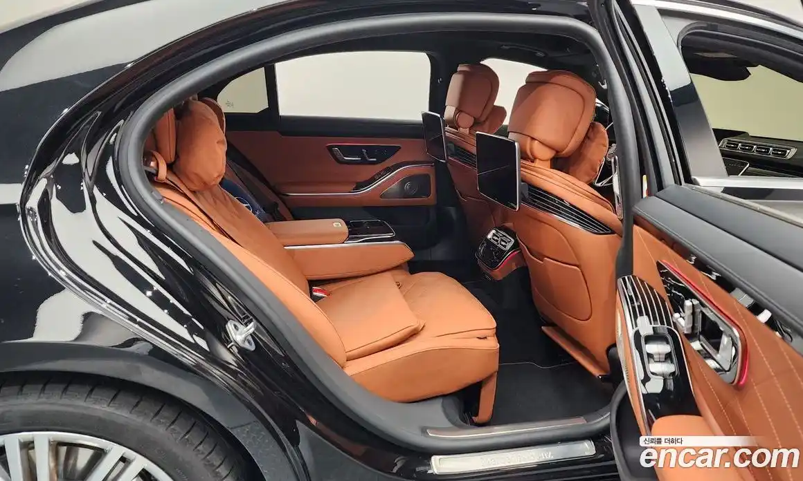 Mercedes-Benz S-Class 2023 3.0 Автомат в Москве № 204385, фото 2