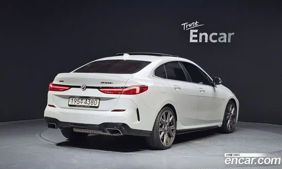 BMW 2-Series 2023 2.0 Автомат в Москве № 210354, фото 4