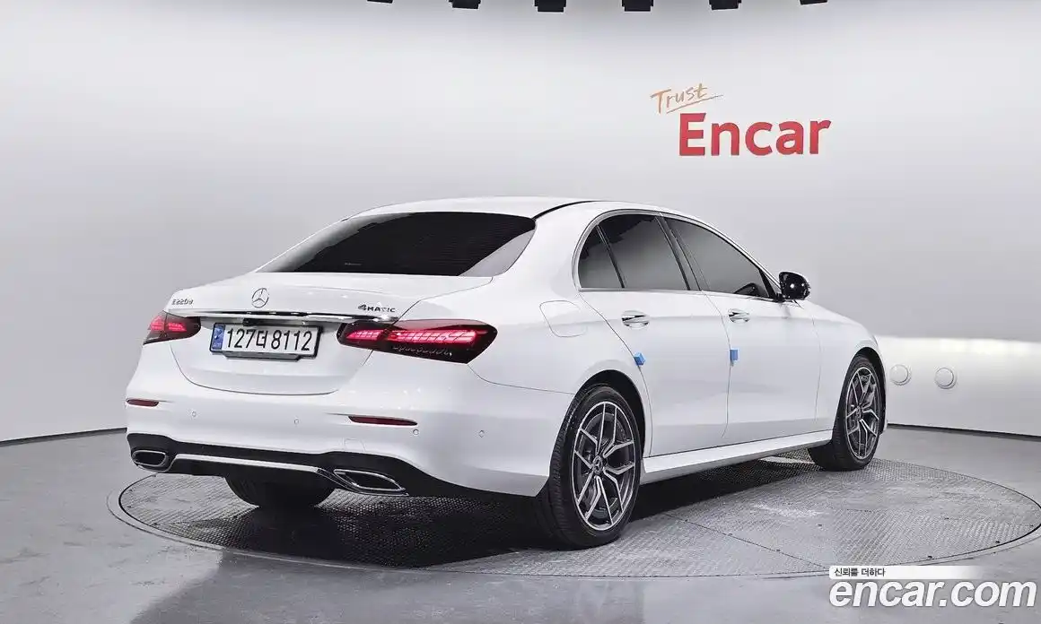 Mercedes-Benz E-Class 2020 1.9 Автомат в Москве № 211955, фото 14