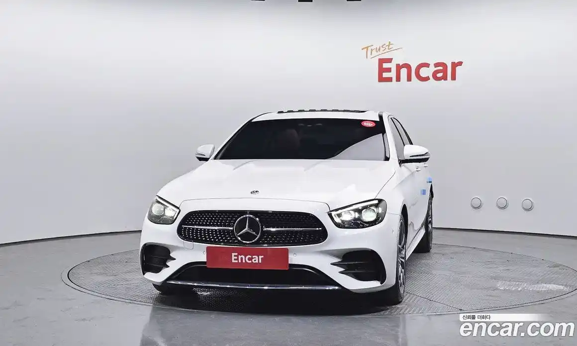 Mercedes-Benz E-Class 2020 1.9 Автомат в Москве № 211955, фото 3