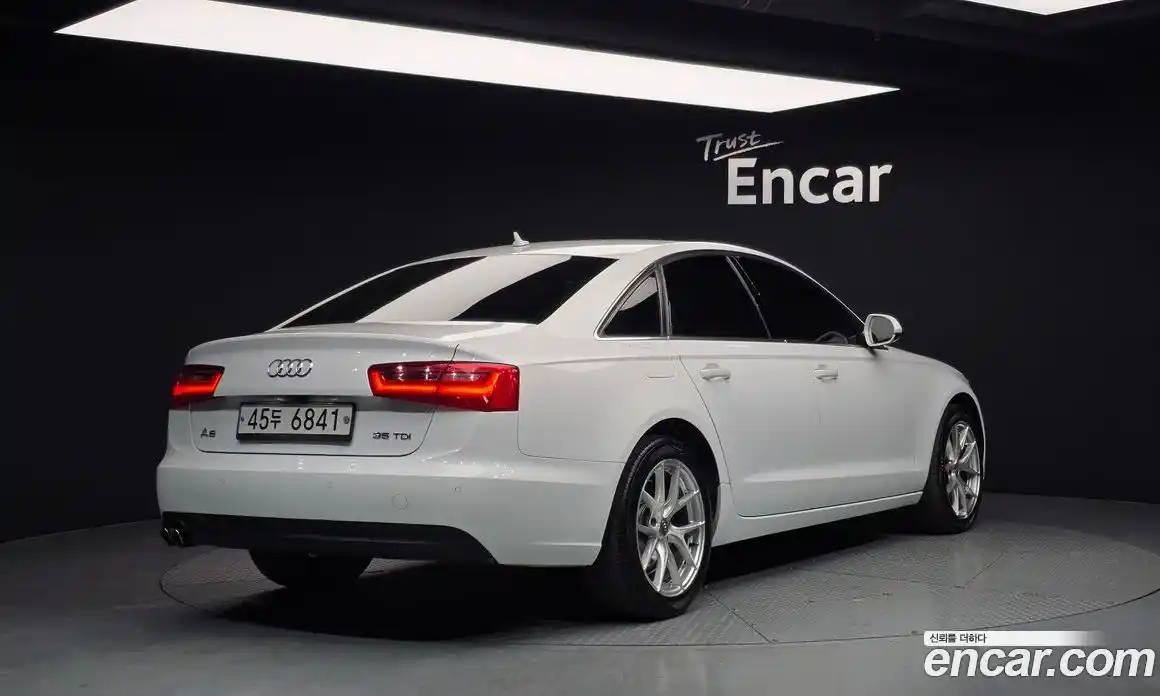 Audi A6 2014 2.0 Автомат в Москве № 212477, фото 16