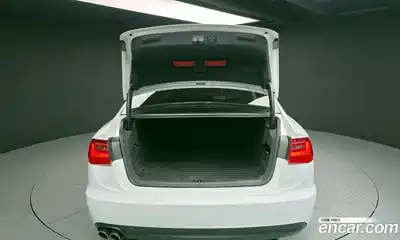 Audi A6 2014 2.0 Автомат в Москве № 212477, миниатюра 2