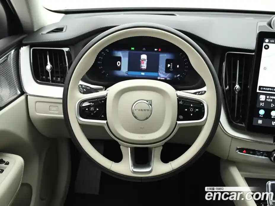 Volvo XC60 2026 2.0 Автомат в Москве № 212755, фото 13