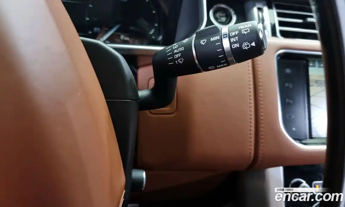 Land Rover Range-Rover 2016 4.4 Автомат в Москве № 213709, фото 4