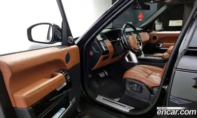 Land Rover Range-Rover 2016 4.4 Автомат в Москве № 213709, миниатюра 5