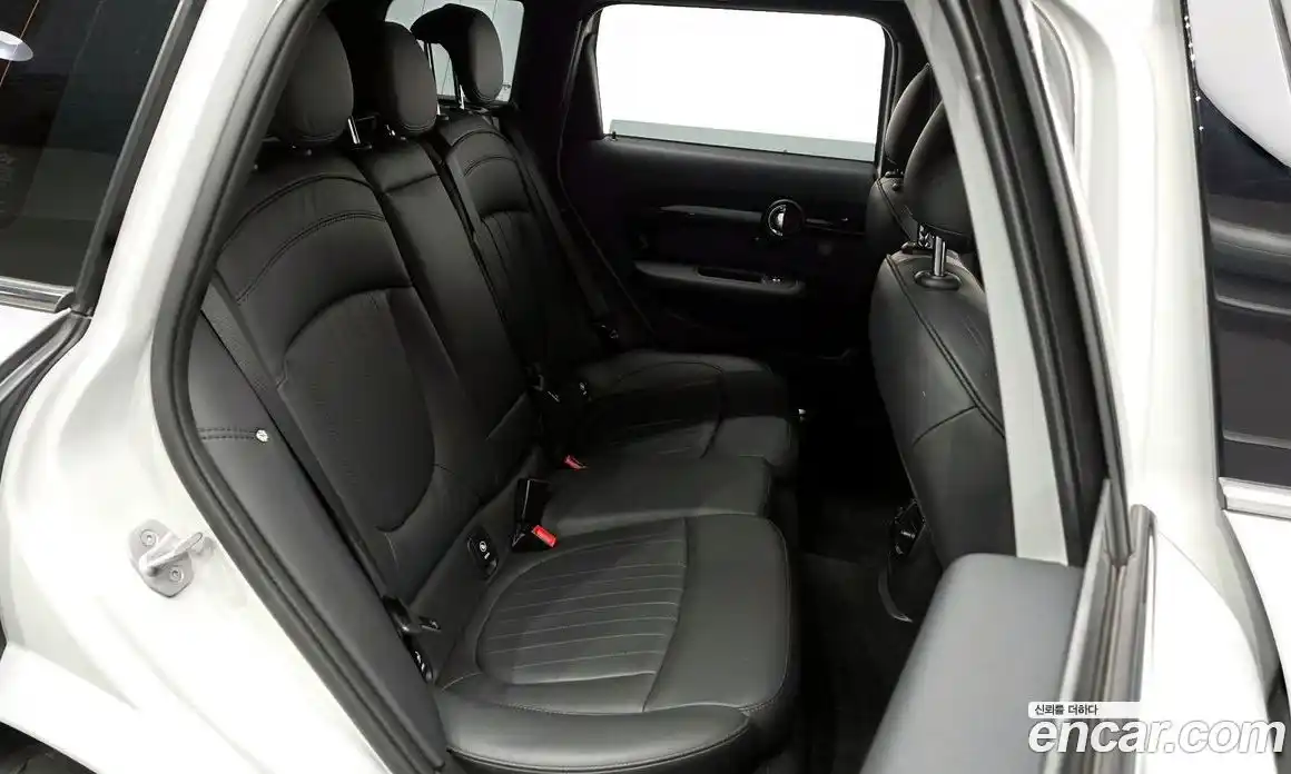 Mini Clubman 2022 2.0 Автомат в Москве № 214116, фото 12