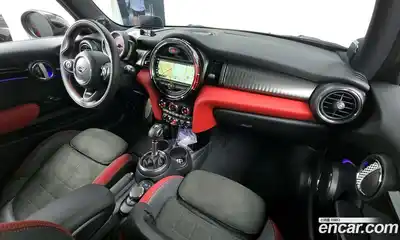 Mini Cooper 2019 2.0 Автомат в Москве № 214225, миниатюра 11
