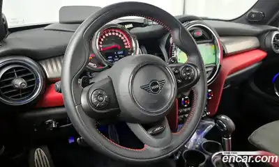 Mini Cooper 2019 2.0 Автомат в Москве № 214225, миниатюра 12